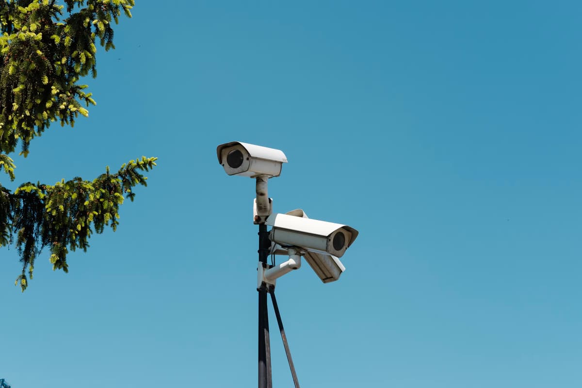 How to Choose the Best CCTV Cameras for Your Dubai Business in 2026