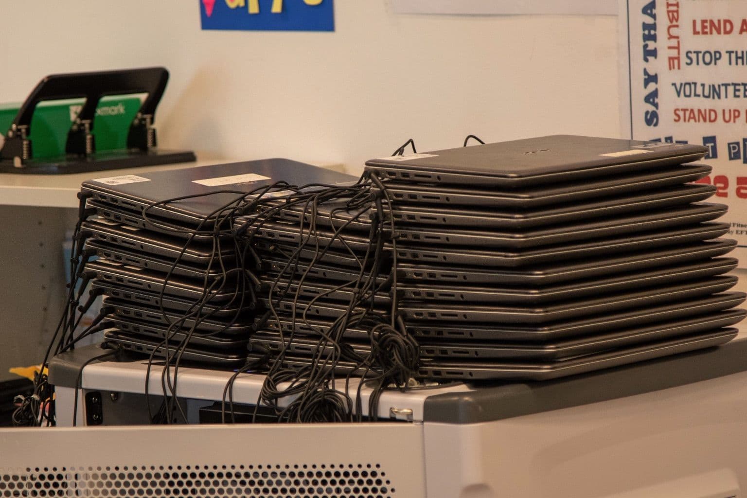 Laptops for Students in Dubai: How to Read Your School's Device List