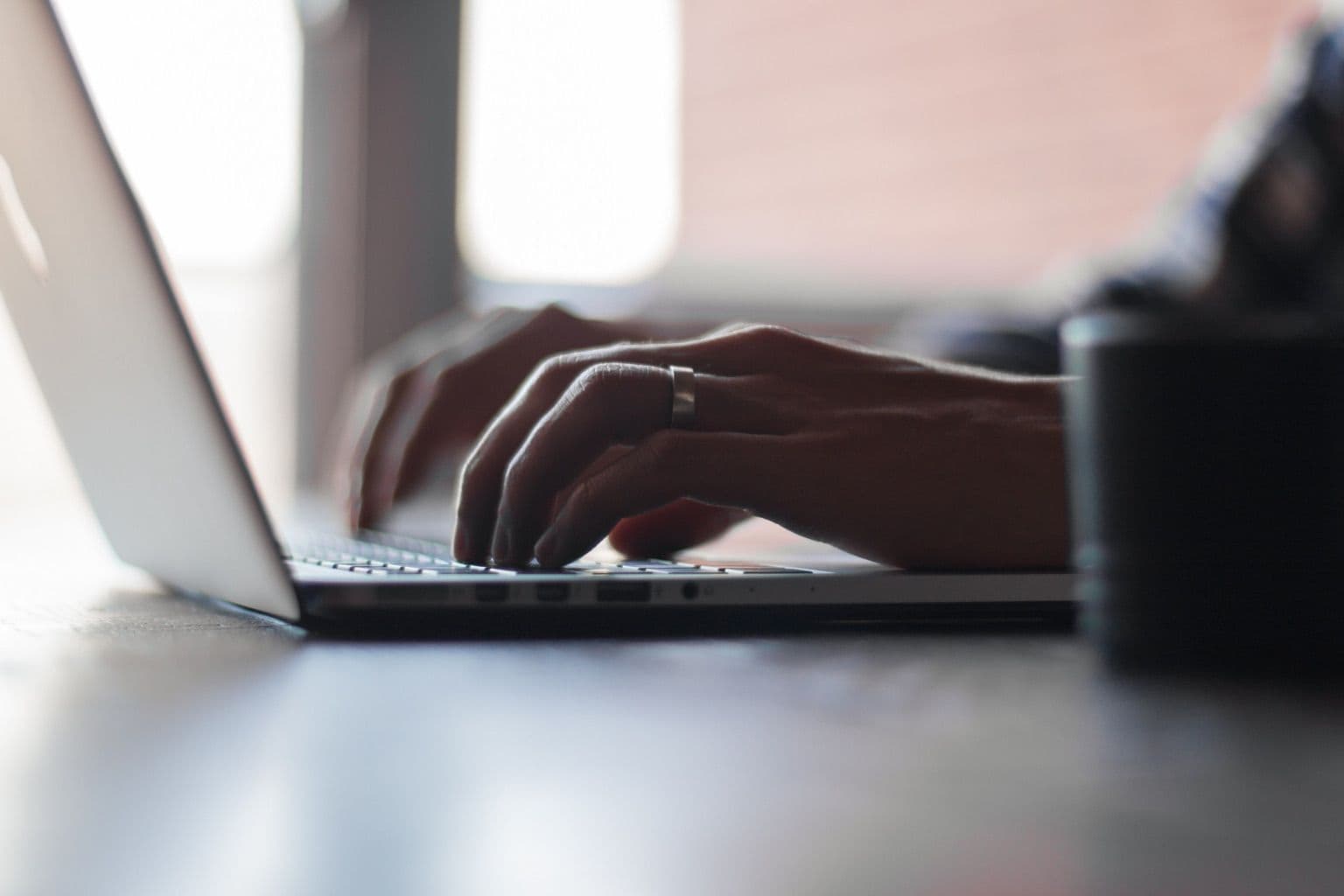 Secure Remote Access for UAE Teams: What to Buy and What to Configure